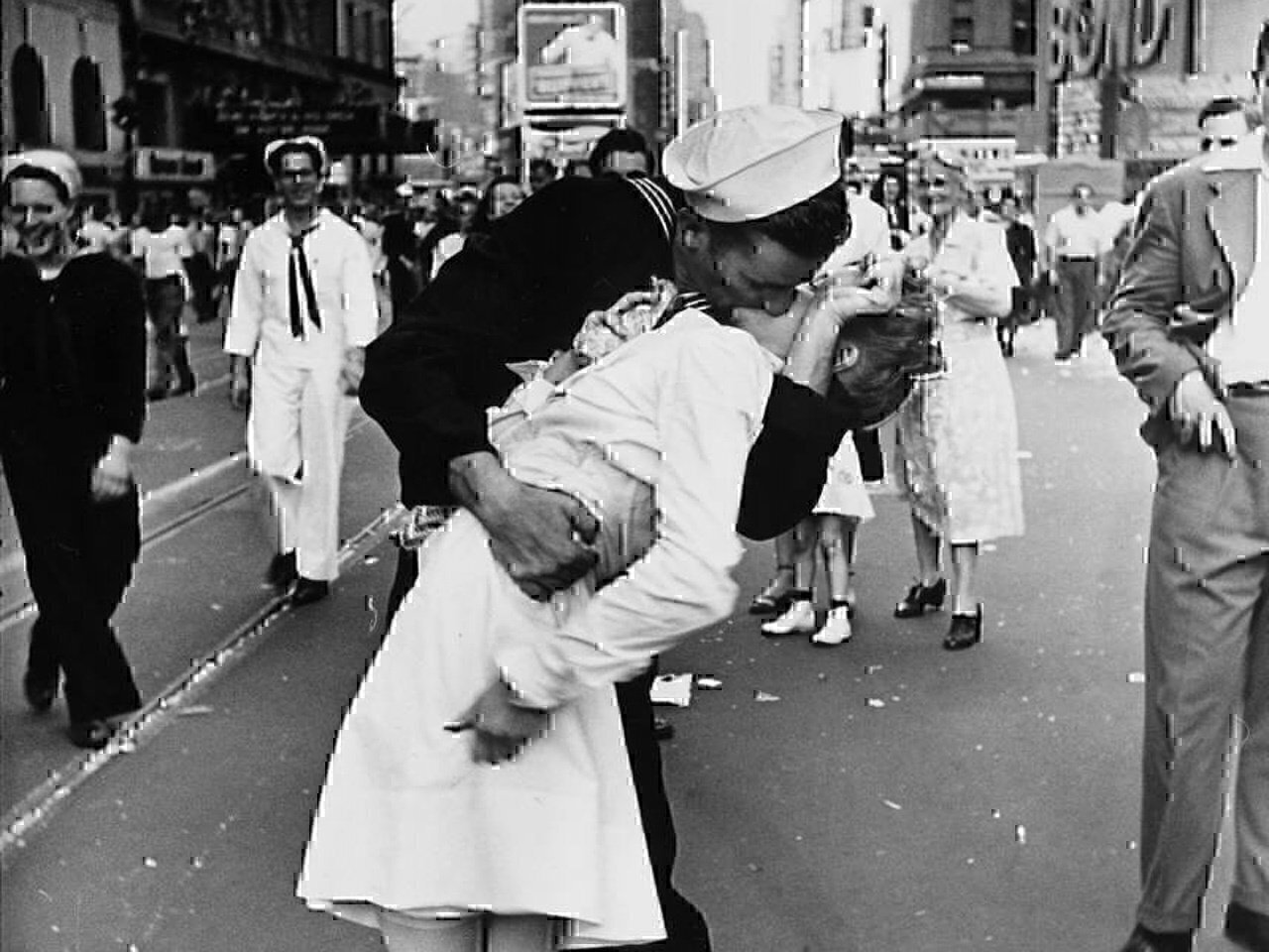 Romantic military photos