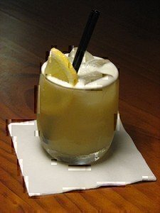 360px-Whiskey_Sour