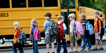 The Last Day of School Stinks for Military Kids | Military Spouse