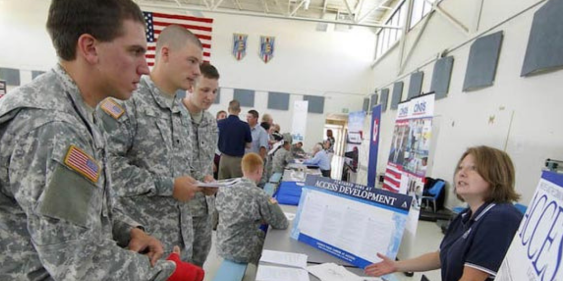 How to Get the Most Out of a Military Transitioning Job Fair | Military ...